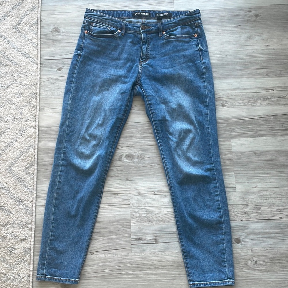 Midrise slim fit light blue jeans